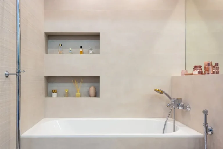 Beige tile & grout in bathroom